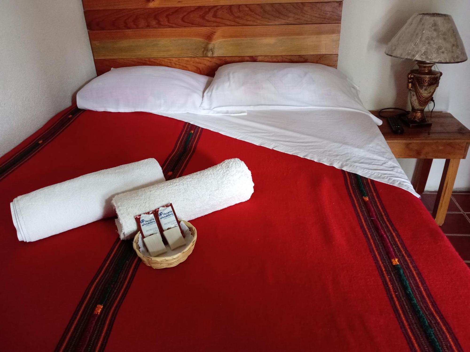 Hospedaje Eli Panajachel Zewnętrze zdjęcie